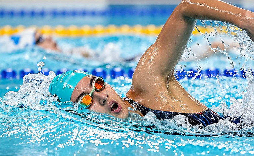 Yu Zidi, 13, Swims 4:28.56 in the 400m IM to Rank Fifth All-Time
