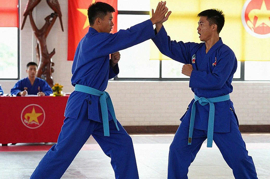 Raoni Barcelos Rời Bệnh Viện Sau Biến Cố Sức Khỏe Ở UFC: Khi Tuổi 39 Gặp Cú Knockout Hiệp 5
