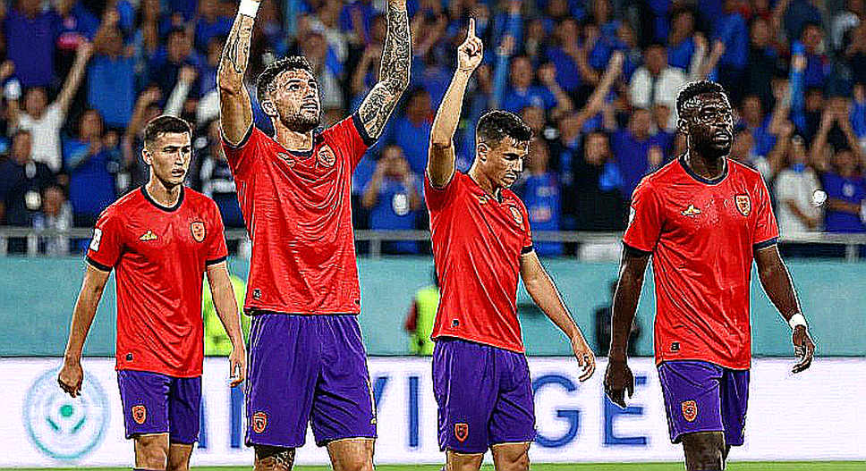 Xuân Son nghỉ tám tuần trước Asian Cup 2027: Tuyến trên Việt Nam mỏng đi đúng lúc cần dày nhất