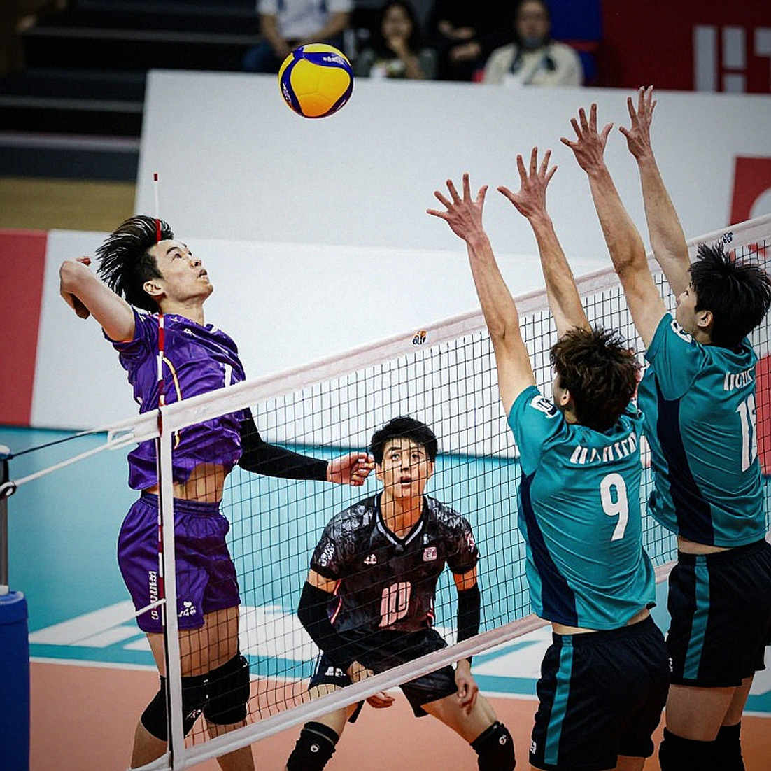 Sáu tấm vé Olympic bóng chuyền nam đã có chủ, nhưng LA 2028 vẫn thiếu những cái tên lớn nhất