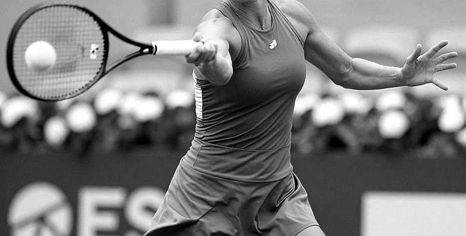 Sau 147 năm, Wimbledon tắt tiếng gọi 'out': khi quần vợt giao phán quyết cho máy và xóa luôn dấu vết sai số