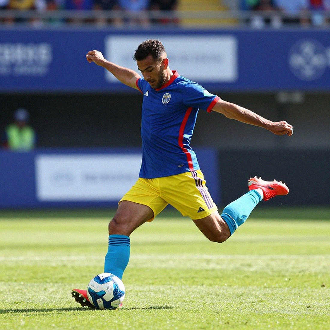 Atlante's 4-2 Shock over Monterrey: Charcopa Defends a Boy's Jersey and What the Numbers Leave Behind Atlante's 4-2 Shock over Monterrey: Charcopa Defends a Boy's Jersey and What the Numbers Leave Behind