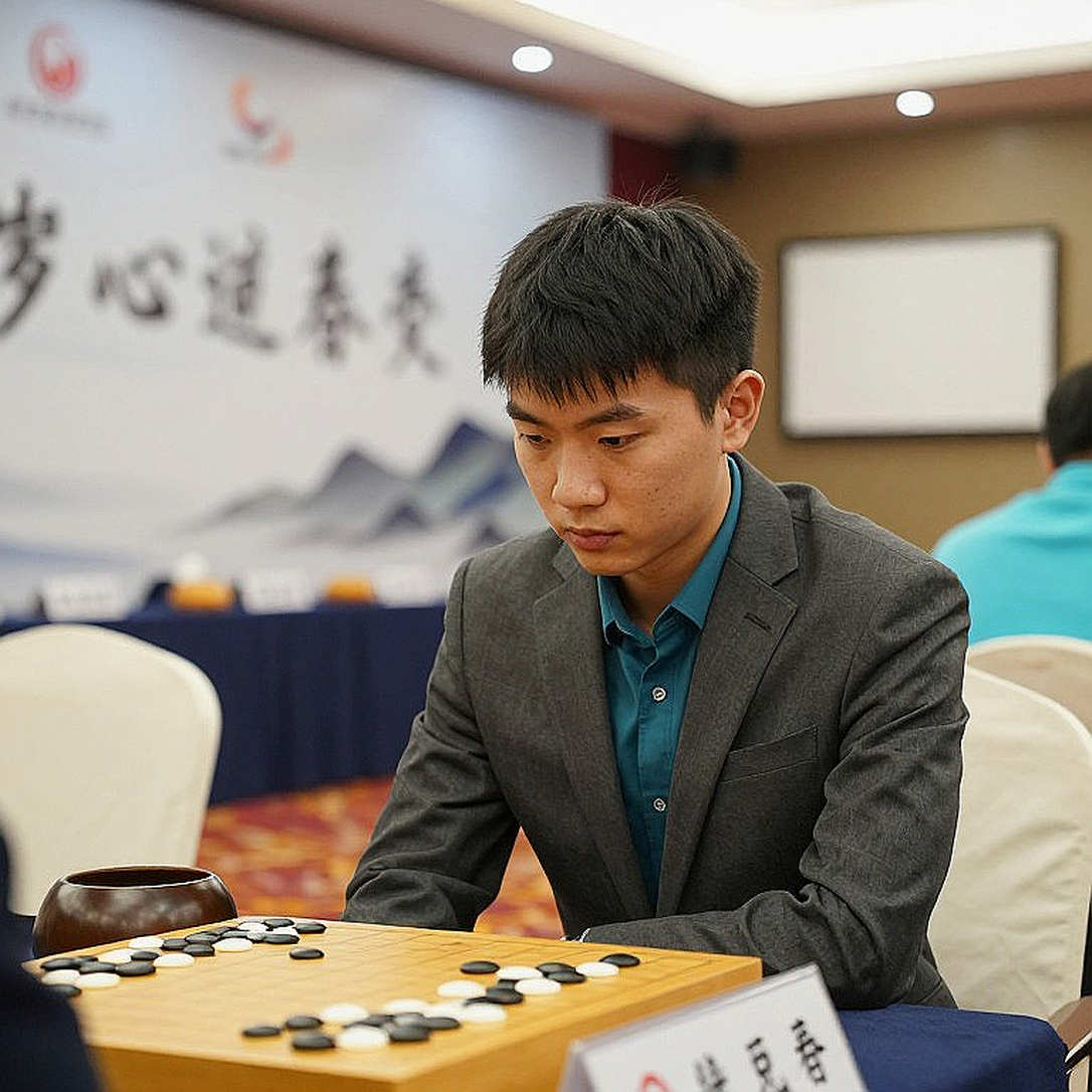 Carlsen trở lại, 1 triệu USD chờ đợi tại Global Chess League 2026
