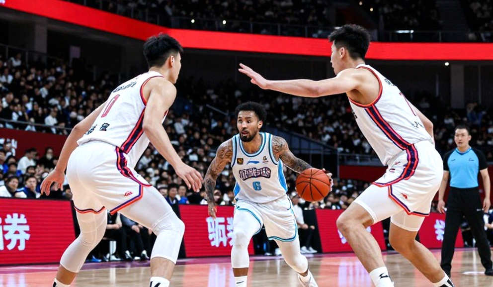 Patrick Beverley, Olympiacos và Boulazac: đường cong tuổi của một hậu vệ phòng ngự Patrick Beverley, Olympiacos và Boulazac: đường cong tuổi của một hậu vệ phòng ngự