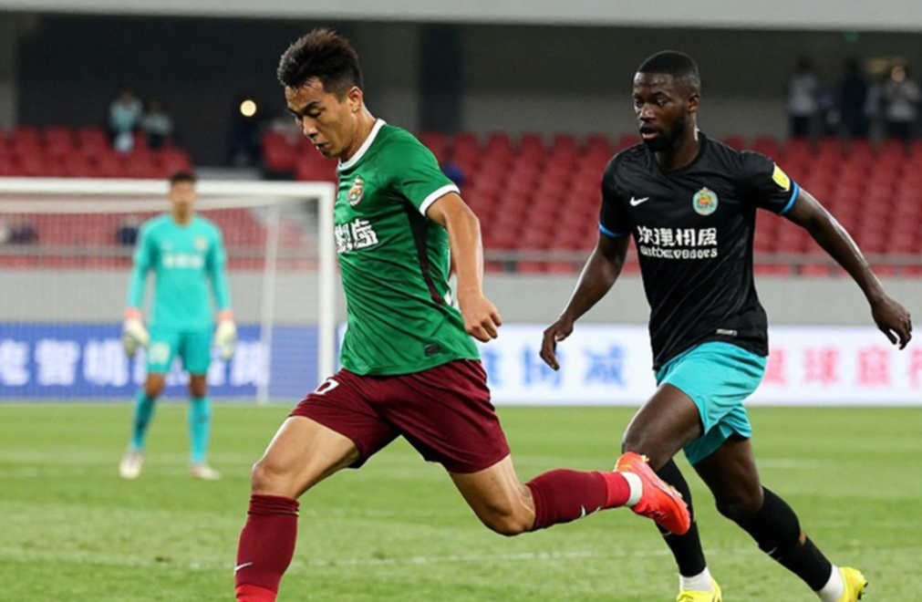 Fabregas: 'Đừng đánh mất bản sắc dù thắng 4-1' – Bài học từ Marassi