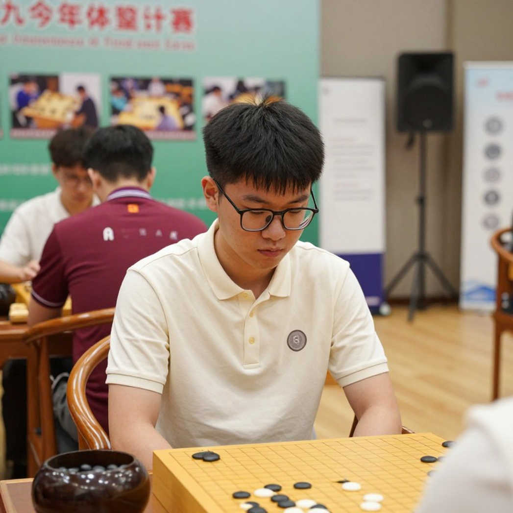 Samarkand trên tít bài, ChessBase Magazine #225 trong thân bài: khi làng cờ đọc sai nguồn