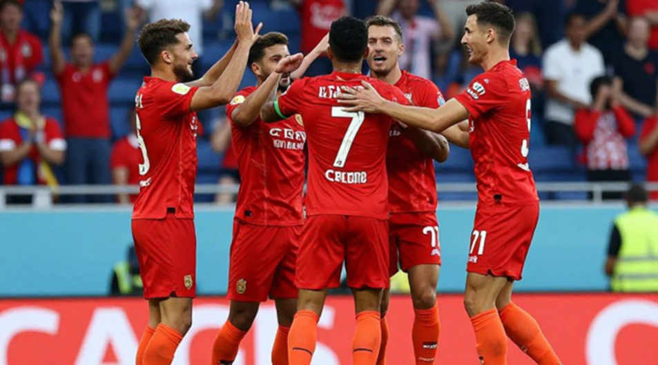 Mùa mưa V.League: khi mặt cỏ ngập nước viết lại cuộc đua vô địch