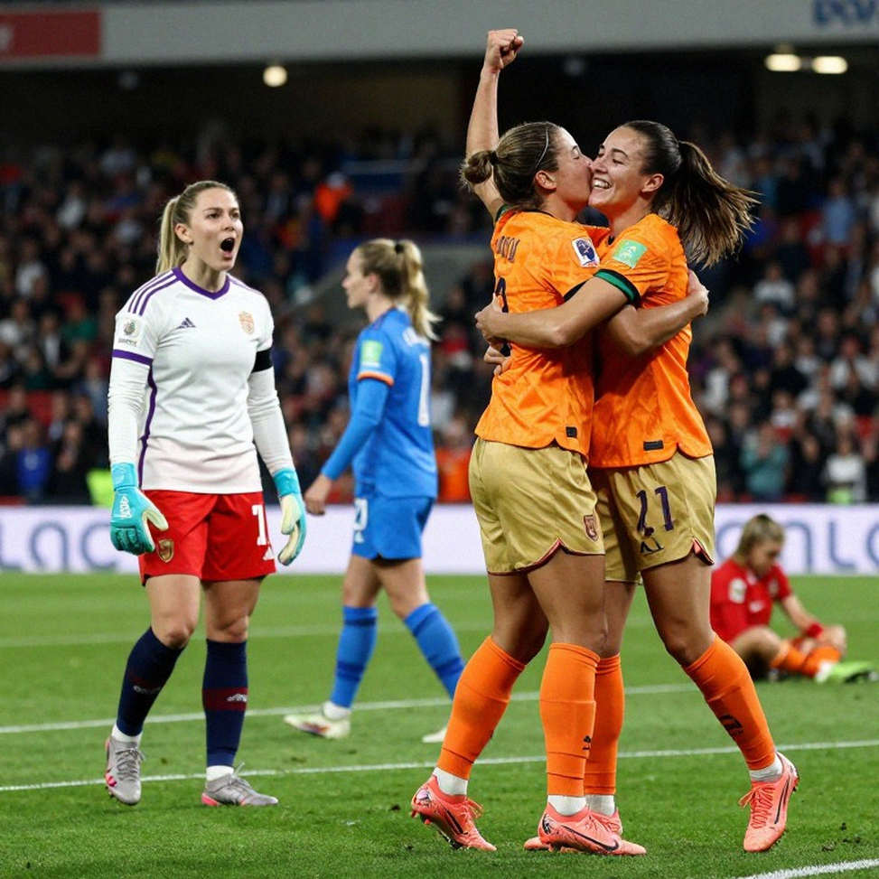 Bản đồ chiến thuật mở ra: Vì sao Iraola loại Chiesa và Endo khỏi Champions League? Bản đồ chiến thuật mở ra: Vì sao Iraola loại Chiesa và Endo khỏi Champions League?